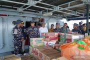TNI kerahkan KRI Tatihu-853 antar logistik ke Halmahera