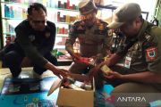 Pemkab Batang berantas peredaran rokok ilegal di warung kelontong