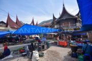 Pasar Maninjau mulai ramai pascabencana