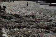 Miris! lautan sampah hilangkan keindahan Taman Wisata Laut Teluk Kupang