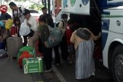 Puncak arus balik,&nbsp;Terminal Pulogebang dipadati penumpang