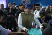 Kemenag salurkan bantuan Rp596 juta untuk korban longsor di Cisarua