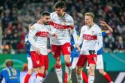 VfB Stuttgart maju semifinal DFB Pokal usai menang 3-0 atas Holstein
