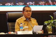 Gubernur NTT meminta pers harus berani kritik kebijakan Pemda
