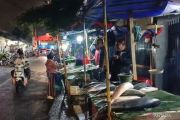 Jelang Imlek, pasar ikan bandeng muncul di Rawa Belong Jakbar