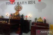 Brimob sterilisasi vihara di Kendari jelang ibadah Imlek
