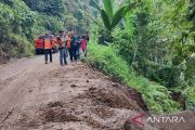 Jalan Desa Gunung Meraksa OKU kembali normal usai tertutup longsor