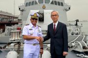 Berlayar kelilingi Afrika, KRI Prabu Siliwangi-321 singgah di Nigeria