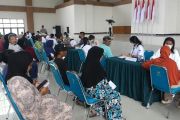 Polda Maluku periksa kesehatan ratusan warga secara gratis