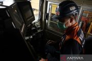 Perawatan lokomotif dan gerbong kereta jelang arus mudik Lebaran 2026