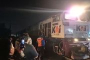 Perjalanan KA Blambangan Ekspres terganggu akibat tertemper truk