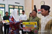 Pemkab Natuna gandeng PT Pos salurkan bantuan sosial