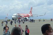 AirAsia terbang perdana, harga tiket Luwuk-Makassar  turun di Rp855.600