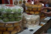 Produksi kue kering untuk Lebaran di Bandarlampung
