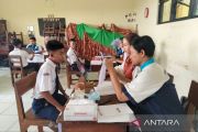 Ratusan siswa di Solo ikuti skrining kesehatan telinga