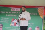 Wako Fadly Amran serahkan kunci Hunian Tetap Mandiri Kampung Tangguh Kadin bagi warga terdampak bencana di Batu Busuk