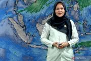 BMKG prakirakan hujan petir di sejumlah kota pada Rabu