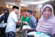 Gubernur Jateng salurkan 4 ton zakat fitrah kepada mustahik