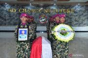TNI AL menyerahkan jenazah prajurit gugur di Maybart kepada keluarga