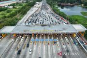 Arus balik Lebaran bergerak, jalur darat hingga udara meningkat