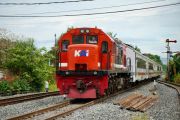 KAI Tanjungkarang resmi laporkan warga pasang penghalang di rel KA