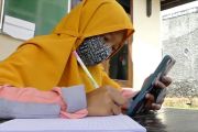Pemerintah resmi larang anak di bawah 16 tahun gunakan media sosial