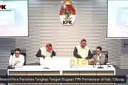 KPK ungkap Bupati Cilacap peras satker Rp75-100 juta untuk THR