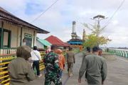 Satpol PP Pontianak tertibkan PKL di Waterfront