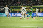Persita Tangerang kalah tipis 1-0 dari Persebaya, Carlos Pena soroti penyelesaian akhir