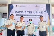 Sebanyak 200 warga binaan Rutan Kelas IIB Sukadana di tes urine