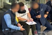 Imigrasi Bali deportasi buronan Interpol asal Inggris