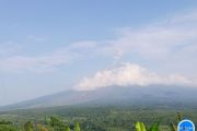 Gunung Semeru dilaporkan kembali erupsi pada pagi ini
