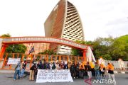 Mahasiswa UNM tuntut kasus dugaan pungli CPNS dituntaskan