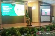 Indonesian women urged to support national development through family