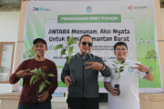 Aksi menanam pohon untuk Kalimantan Barat