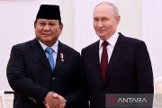 Kemarin, kunjungan Presiden di Rusia hingga isu merger NasDem