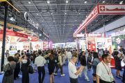 Pameran produk konsumen internasional China dimulai di Hainan