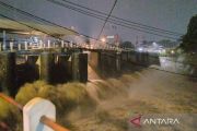 Debit Ciliwung melonjak, Bendung Katulampa tembus siaga 3