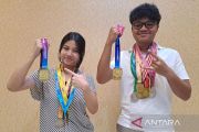 Dua siswa SMA teliti buah gayam jadi herbal antidiabetes