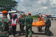 Jenazah korban helikopter PK-CFX dievakuasi ke Pontianak