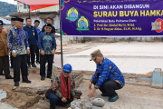 Mendikdasmen serahkan bantuan dan letakkan batu pertama Surau Buya Hamka di Padang Panjang
