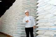 Dirut Bulog persilahkan masyarakat bila mau cek stok beras di gudang