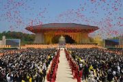 Diaspora Tionghua Dunia Gelar Ritual Bersama Menghormati Kaisar Kuning Xuanyuan di Henan