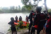Tim SAR Mataram menemukan pemancing tenggelam di Sungai