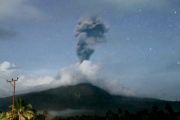 Gunung Lewotobi Laki-Laki alami erupsi setinggi 1.500 meter
