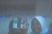 Jamaah calon haji tiba di Asrama Haji Palembang