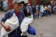 Indonesia overhauls social aid data after targeting review