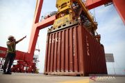 Indonesia records lower imports in March amid geopolitical pressures