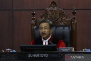 MK kabulkan pencabutan gugatan APBN soal MBG