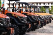 20 traktor roda empat bantuan Kementan RI tiba di Siak, pompanisasi masih diusahakan